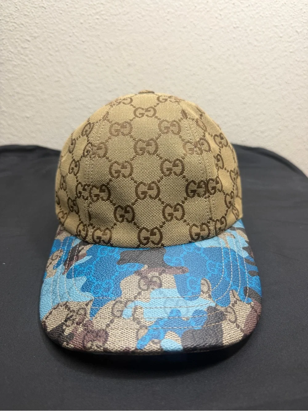 Gucci Beige GG Canvas Monogram Cap